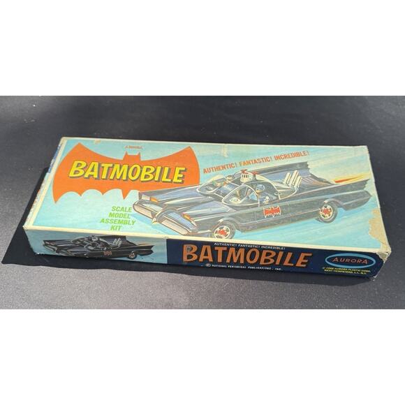Rare VINTAGE ORIGINAL 1966 Aurora Batmobile Plastic Model Nice! - Picture 1 of 14